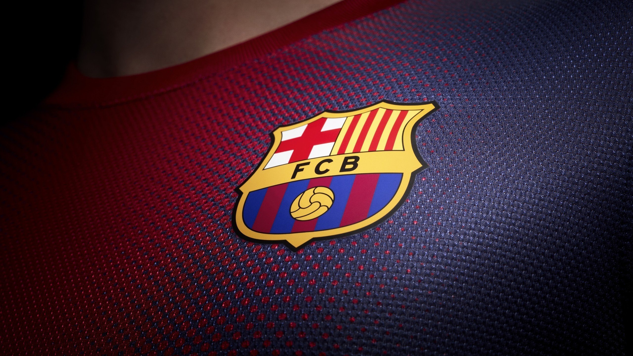 爱游戏APP-跨界联动！曼联队长清晨为浙江稠州打气，意大利杯战术微调引爵士全明星阵容变阵